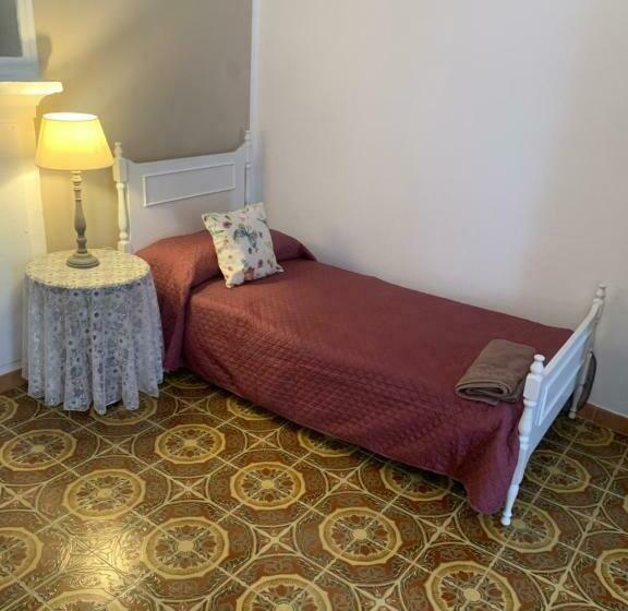 Номер Стандарт, Bouganville