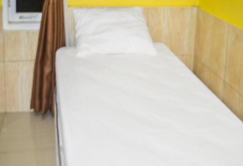 اتاق عادی یک تخته, Spot On 91463 Obby Guest House