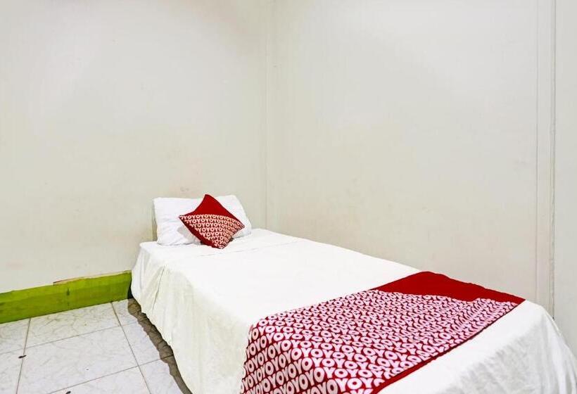 싱글 기본룸, Spot On 91500 Suci Homestay Syariah