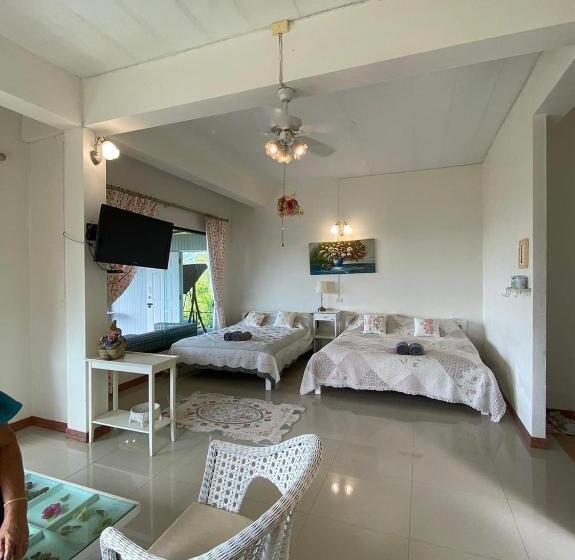 キングサイズベッドのスタンダードルーム, Feel The Fog