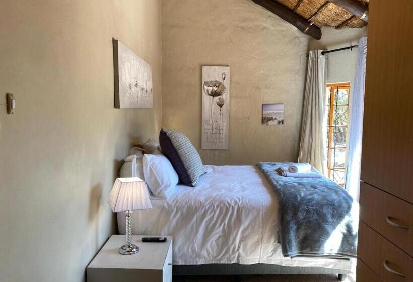 带共用浴室的标准房间, Tuscan Rose