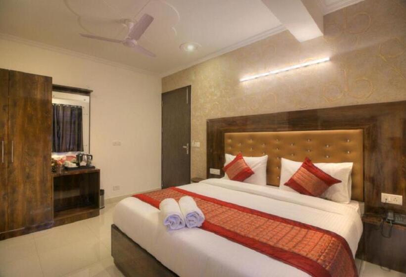 Номер Deluxe, Ark Of Avalon Near Igi Airport New Delhi