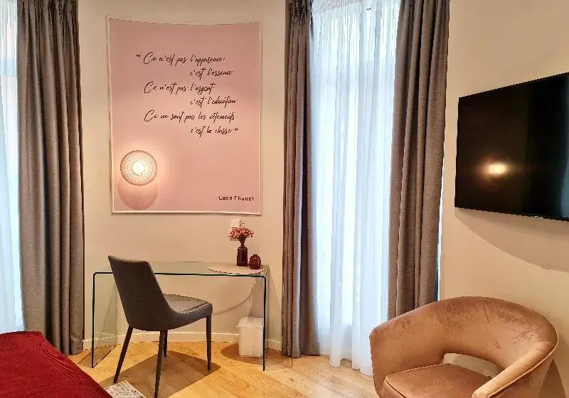 Chambre Standard, Sol Boutique