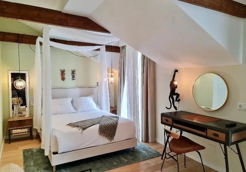 Chambre Standard, Sol Boutique