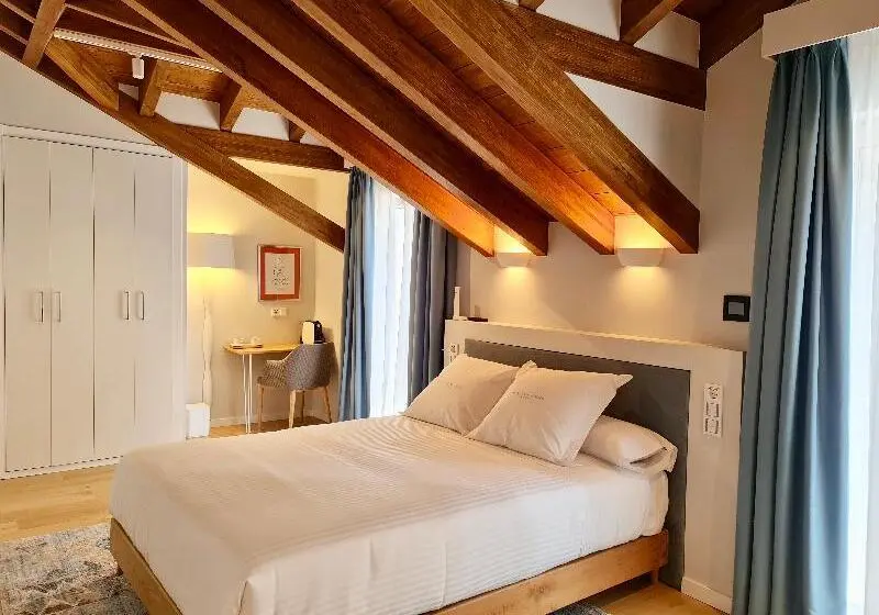 Chambre Standard avec Balcon, Sol Boutique