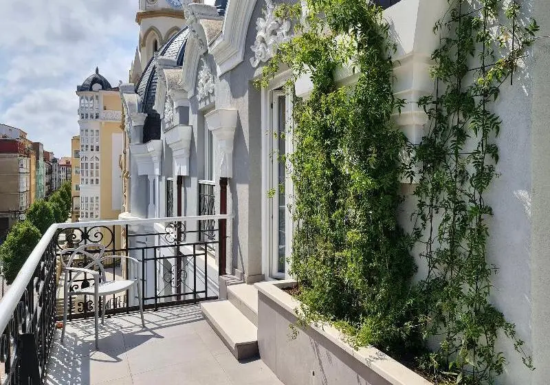 Chambre Standard avec Balcon, Sol Boutique