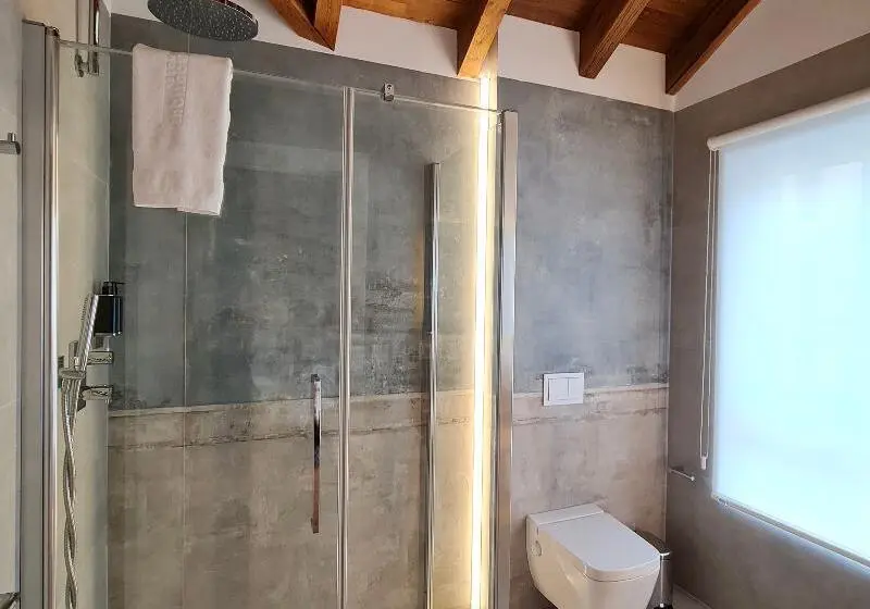 Chambre Standard avec Balcon, Sol Boutique