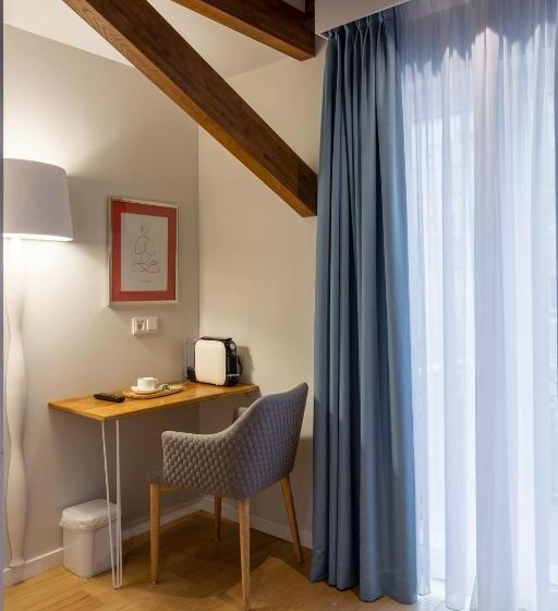 标准间带阳台, Sol Boutique