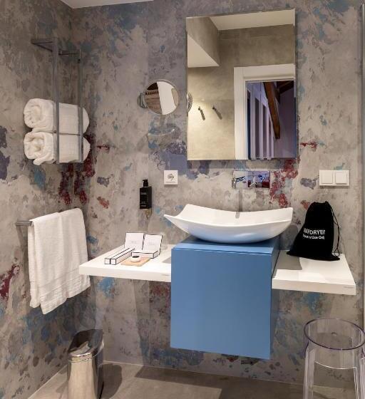 غرفة قياسية مزوَّدة بشُرفة, Sol Boutique