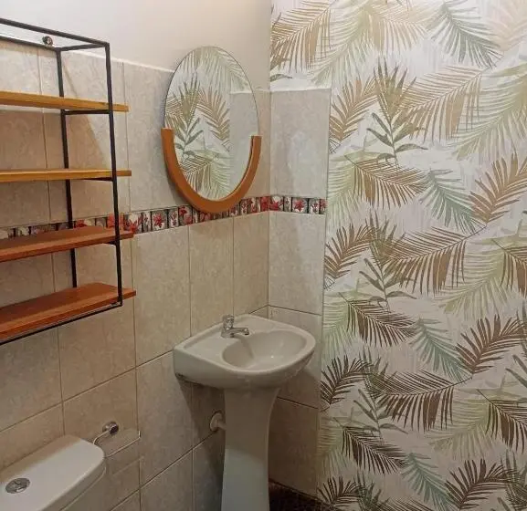 コンフォートトリプルルーム, Bijao Hostel