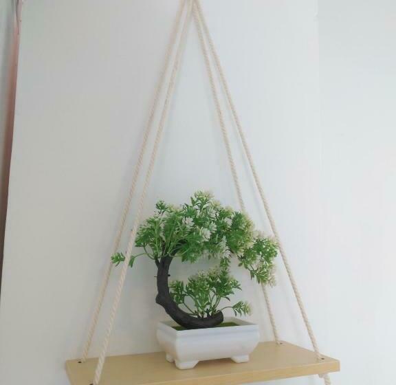 اتاق لوکس, Blue House