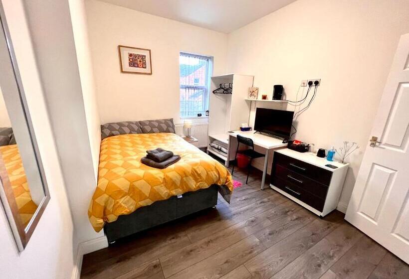 Pokój Standard, Deluxe En Suite Room In Cv1