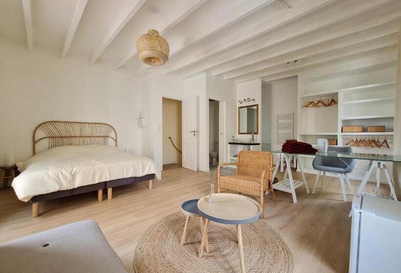 Люкс Повышенной Комфортности, Le Saint Christophe   Mairie D Aubervilliers Ligne 12