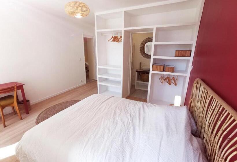 Номер Стандарт, Le Saint Christophe   Mairie D Aubervilliers Ligne 12