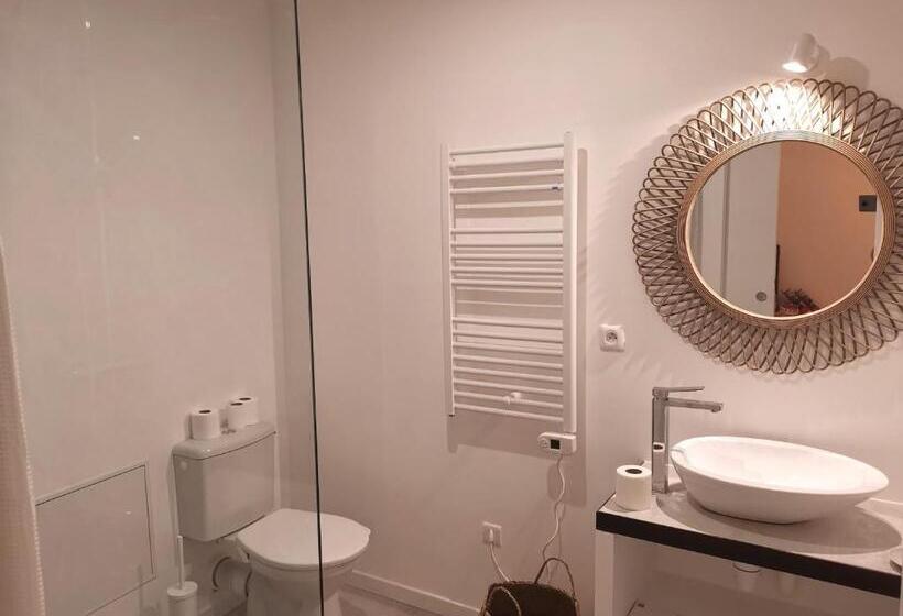 Номер Стандарт, Le Saint Christophe   Mairie D Aubervilliers Ligne 12