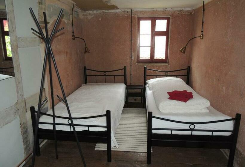 スタンダードルーム, Pilger Und Radlerherberge Herberge Im Hofhaus