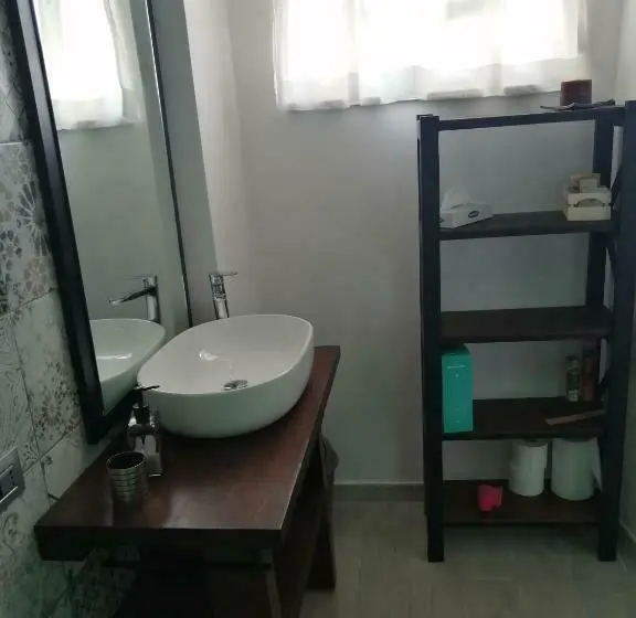 スタンダードルーム, Prima Stella Tourist Rooms