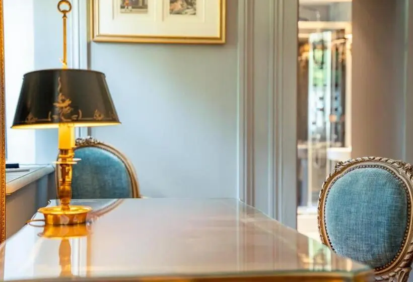 テラス付きジュニアスイート, Château De Paradis