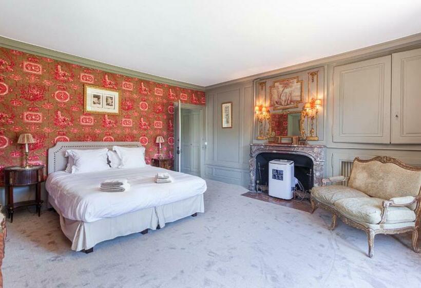 Люкс Вид на Сад, Château De Paradis