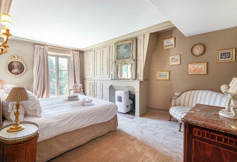 Люкс Повышенной Комфортности, Château De Paradis