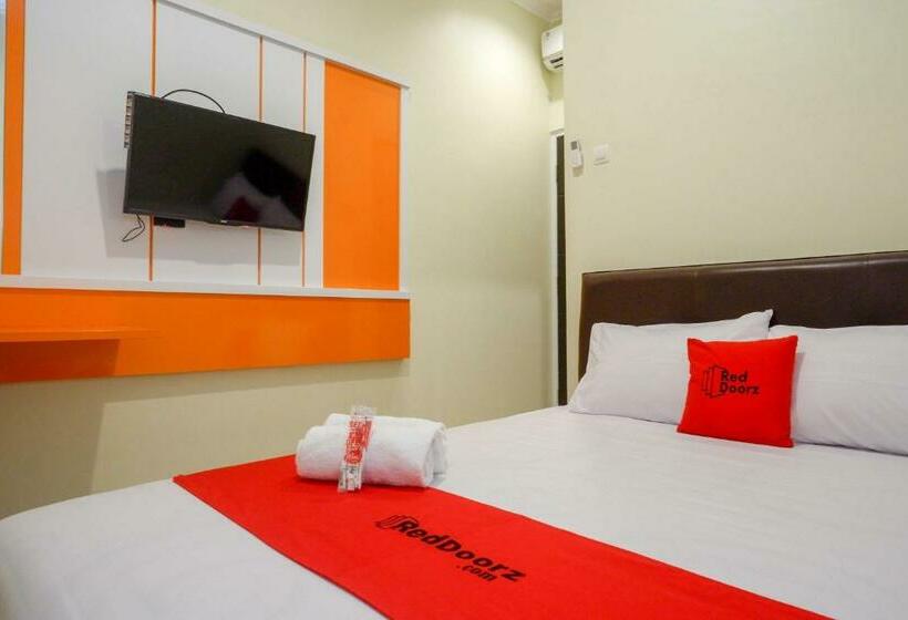 스탠다드 룸, Reddoorz Syariah At Kelud Sampangan Semarang