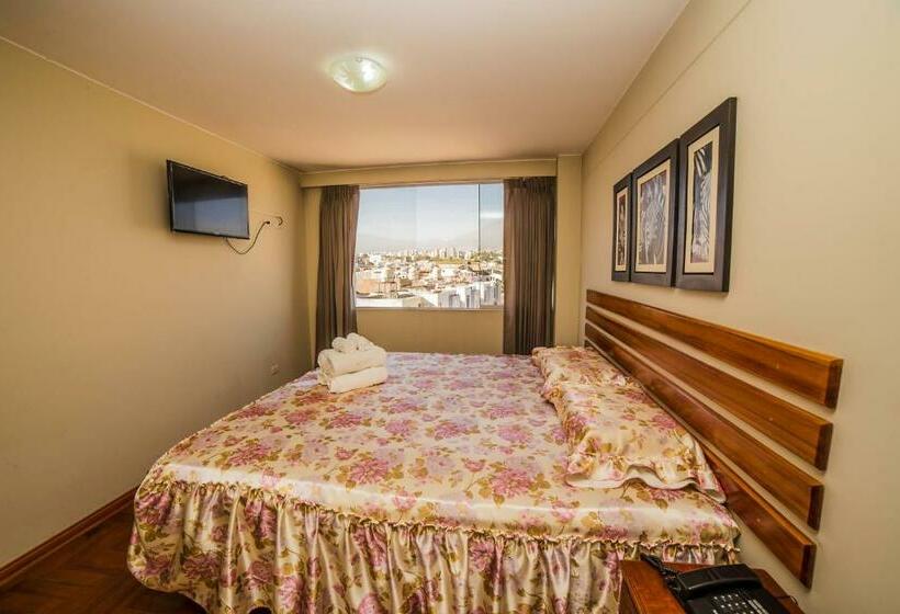 Executive Suite, Jkalixto