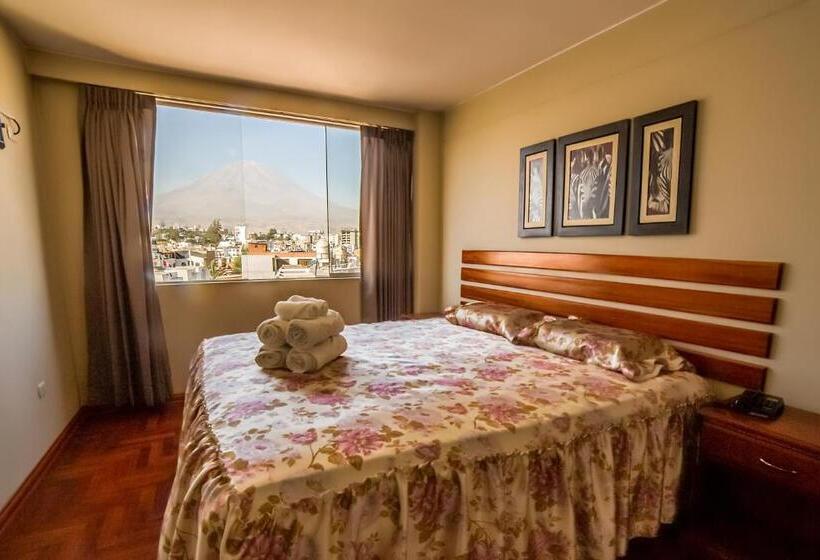 Executive Suite, Jkalixto