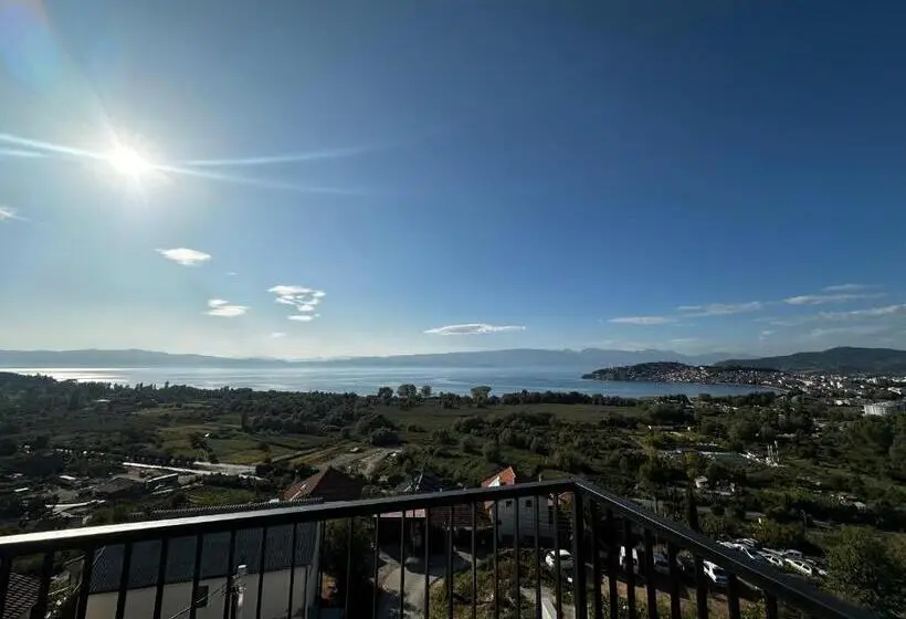1 Bedroom Apartment Lake View, La Vista Luxury Villa