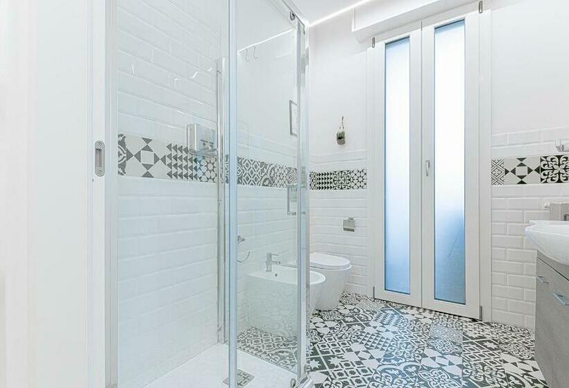 اتاق استاندارد, Alle Porte Del Centro Guest House Reggio Emilia Ingresso Centro Storico Parcheggio Gratuito