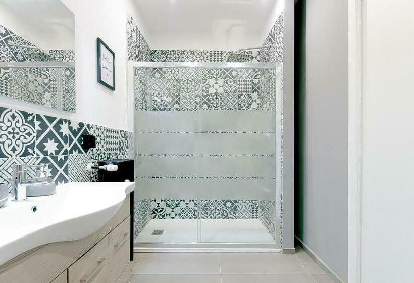 اتاق استاندارد, Alle Porte Del Centro Guest House Reggio Emilia Ingresso Centro Storico Parcheggio Gratuito