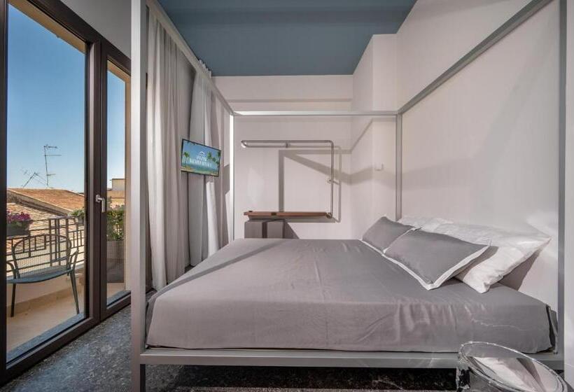 キングサイズベッドのスタンダードルーム, Bed 10.5   Design Suite