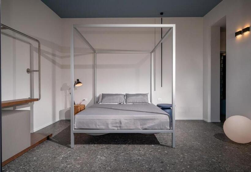 キングサイズベッドのスタンダードルーム, Bed 10.5   Design Suite