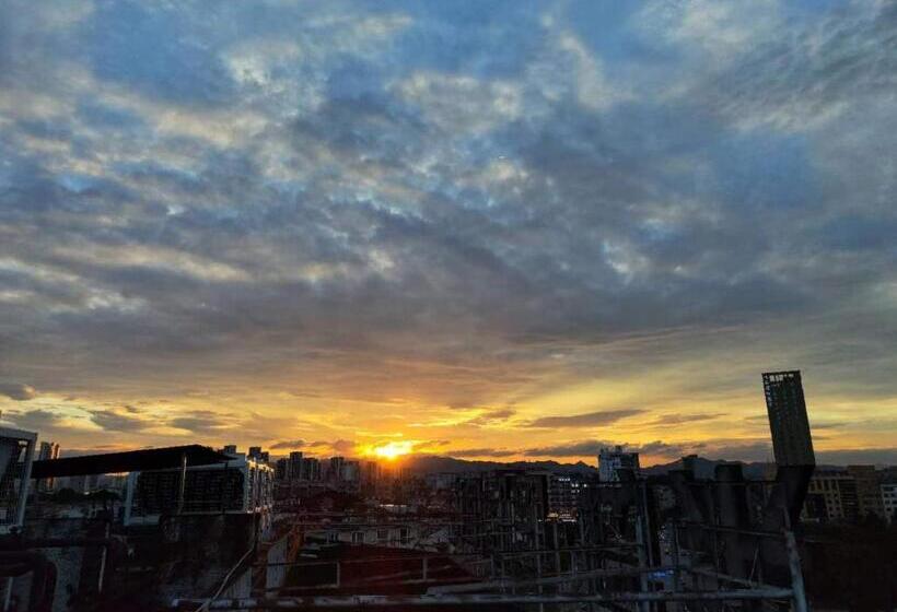 غرفة ديلوكس فردية, Byland Star