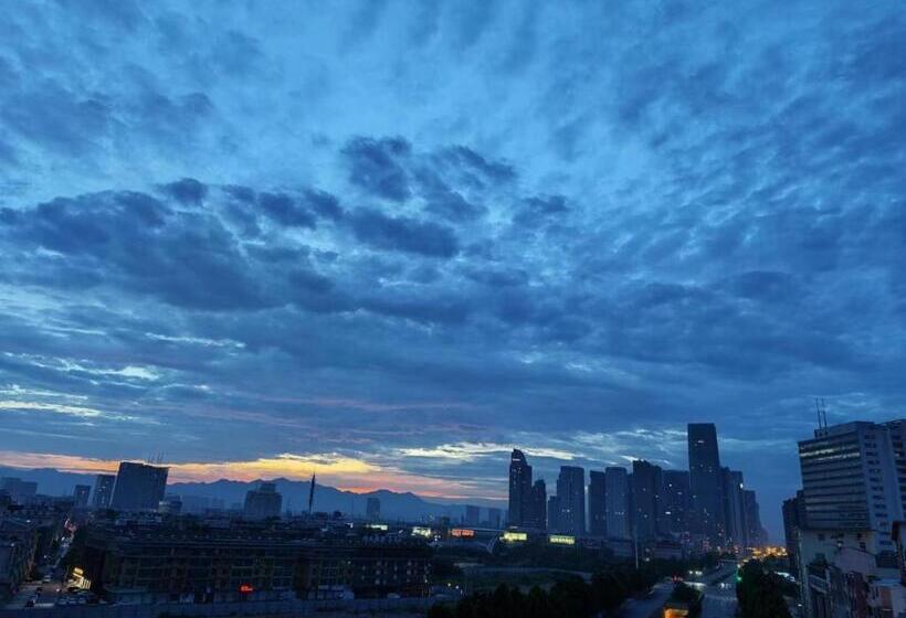 غرفة قياسية فردية, Byland Star