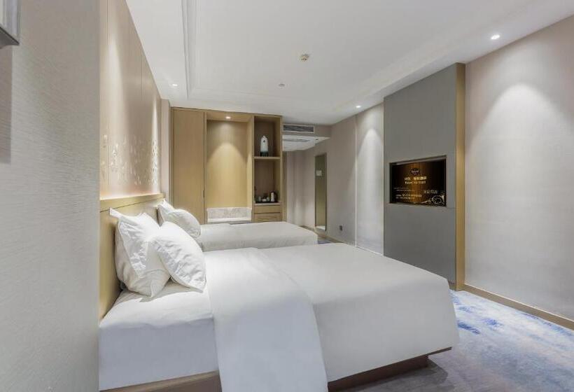 غرفة قياسية, Byland Star