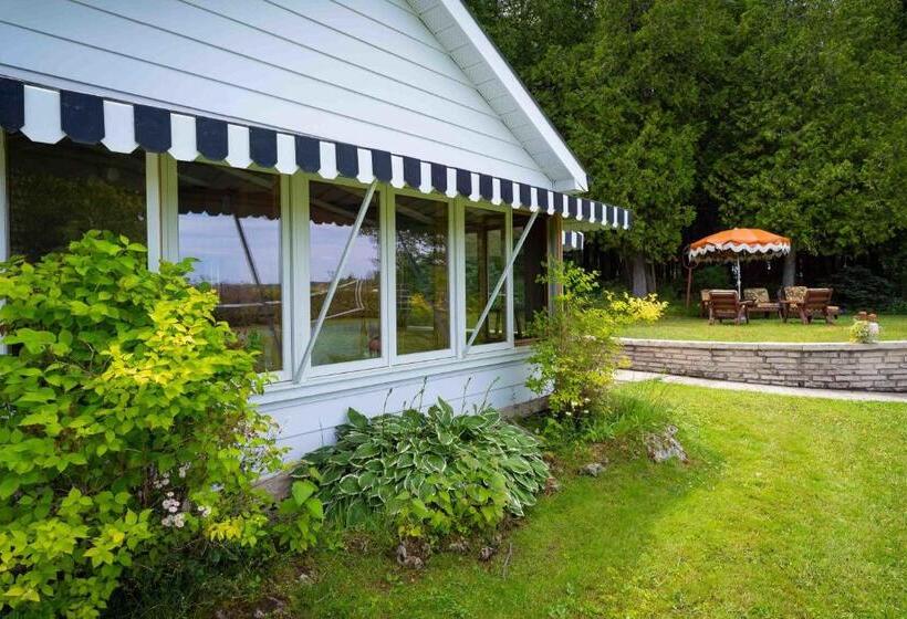 침실 1개 아파트, Somewhere In Time   Retro Spacious Cottage With Private Sandy Beach