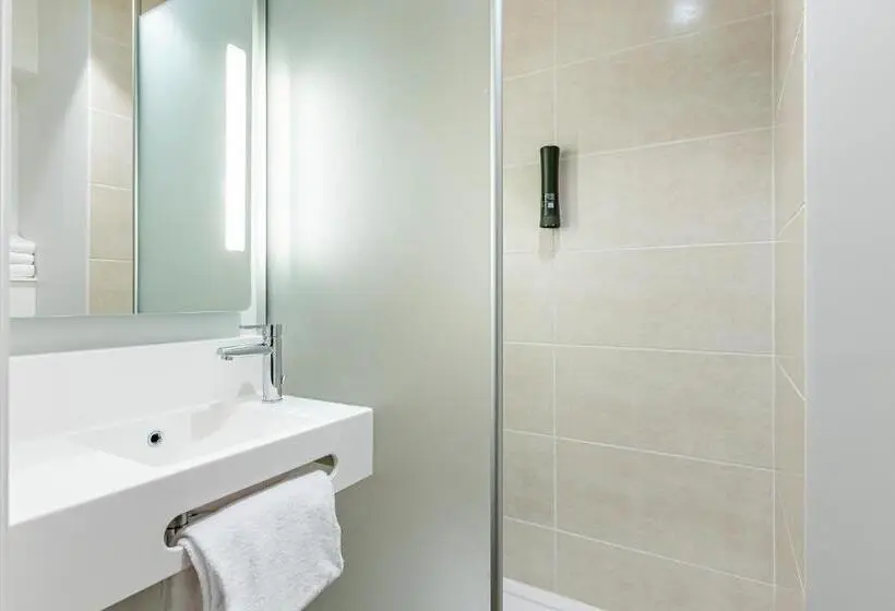 スタンダードトリプルルーム, B&b Hotel Paris Ivry Quai De Seine