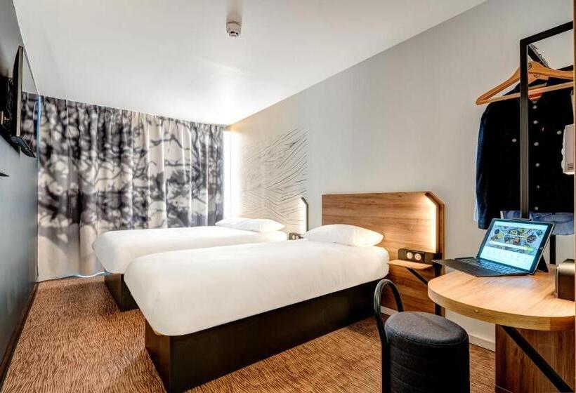 Номер Стандарт Трехместный, B&b Hotel Paris Ivry Quai De Seine
