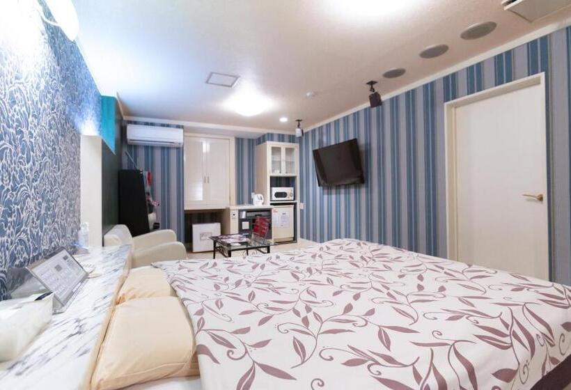 اتاق اکونومی, ファインリゾート