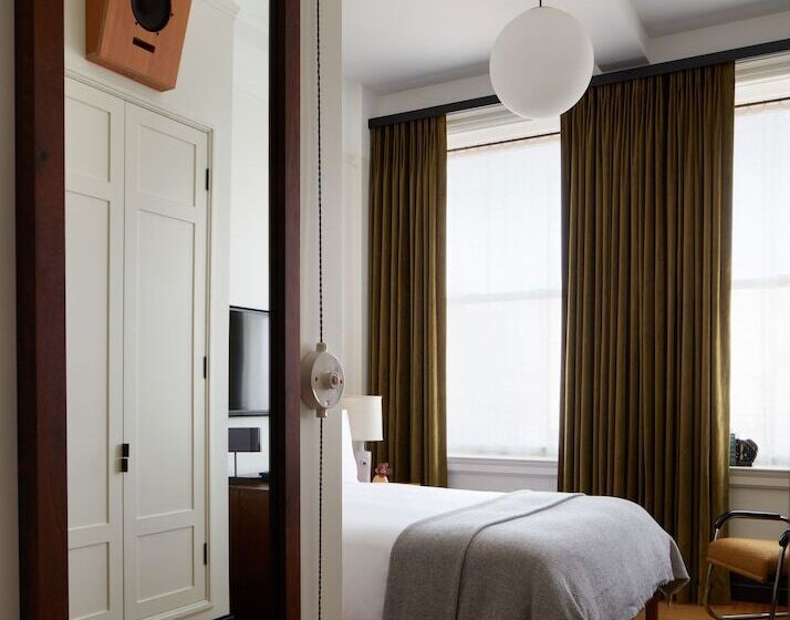 침실 2개 스위트, Nine Orchard