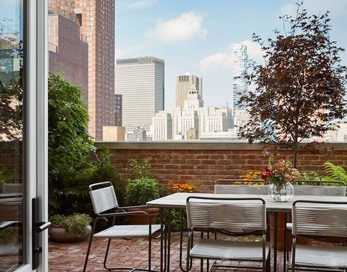 2 Bedroom Suite with Terrace, Nine Orchard