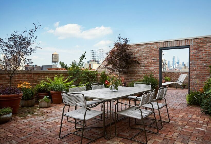 2 Bedroom Suite with Terrace, Nine Orchard