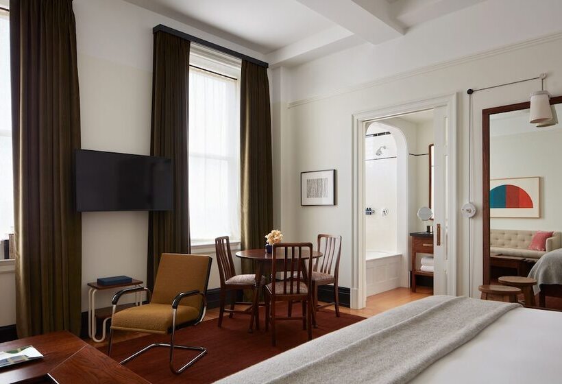 2 Bedroom Suite with Terrace, Nine Orchard