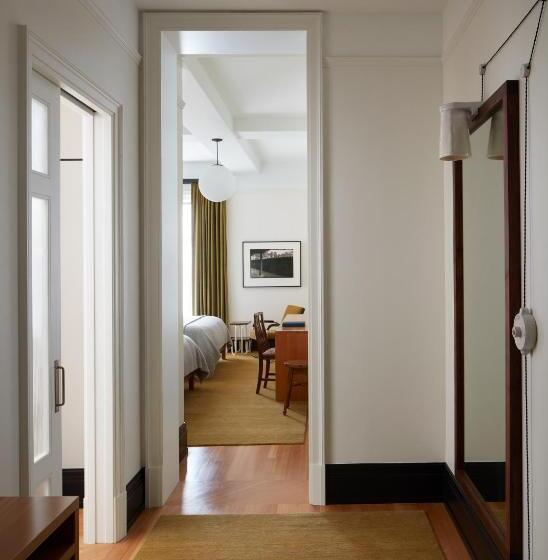 스탠다드 룸, Nine Orchard