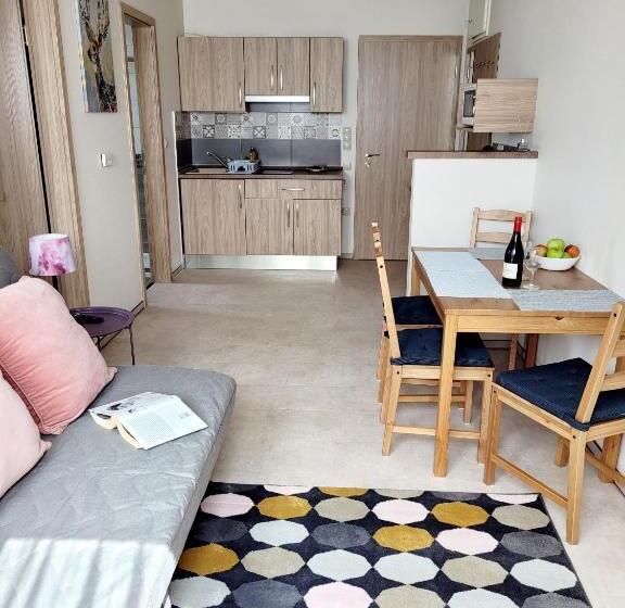 スイート（家族用）, Silver Lodge Vendégház Egerszalók