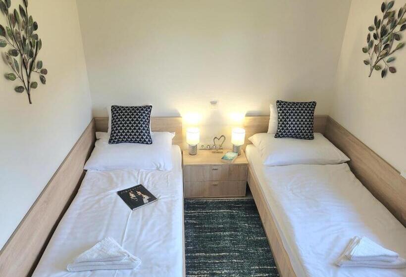 Családi Junior Suite, Silver Lodge Vendégház Egerszalók