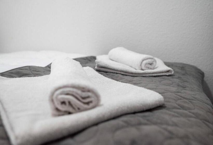 اتاق عادی, The Sun Apartments Brcko