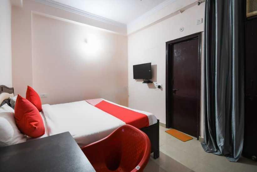 اتاق کلاسیک سه تخته, Pop 91393 Krishna Residency Inn