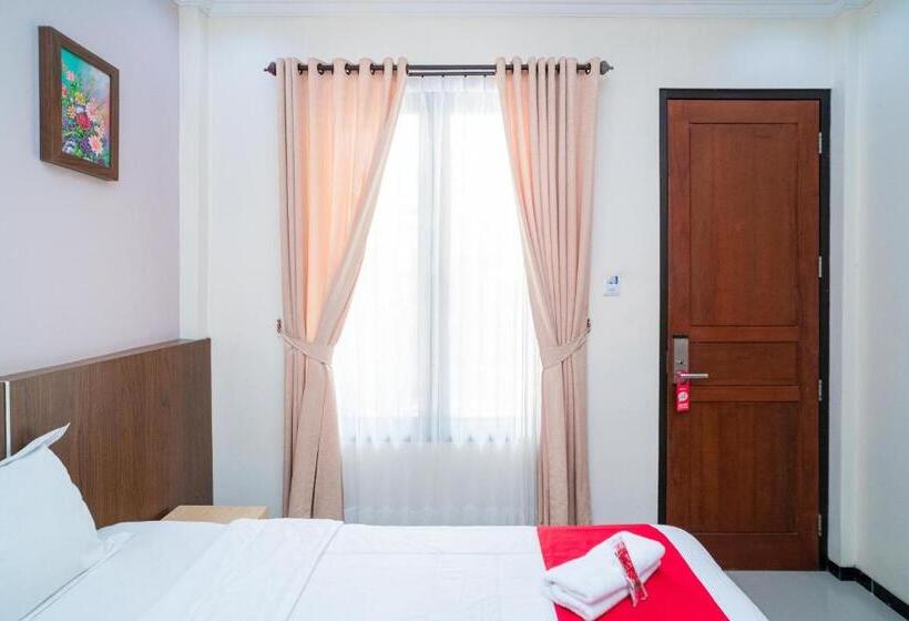 Номер Стандарт, Reddoorz Plus Syariah @ Jalan Dokter Wahidin Bojonegoro