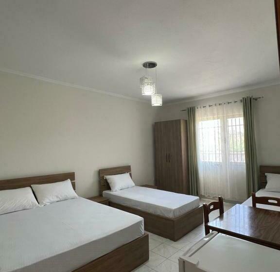 اتاق لوکس چهار تخته, Guest House Sala